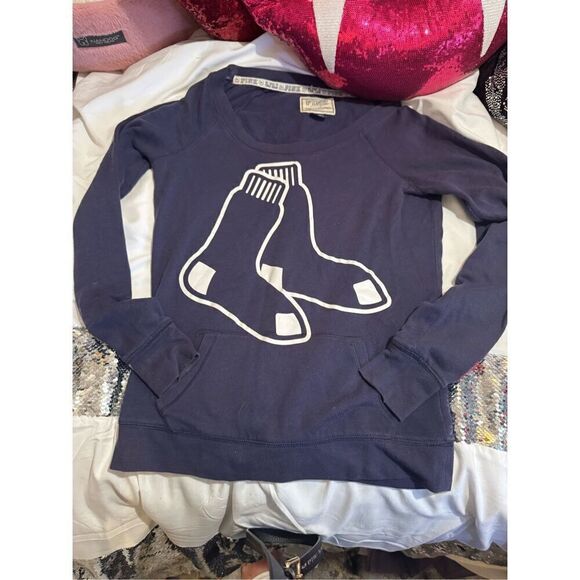 XS extra small VS PINK xMLB red sox crewneck pullover team sweatshirt top shirt - Picture 1 of 6